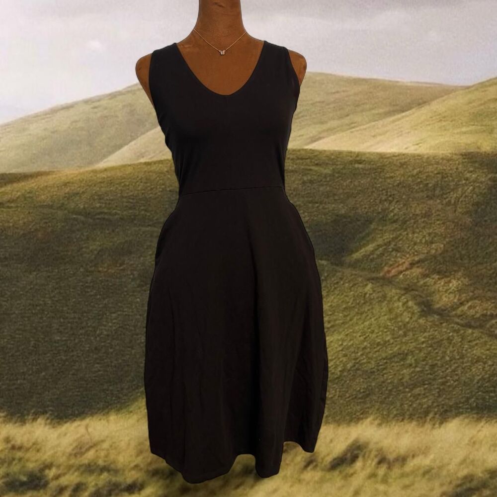 Pact Organic Cotton Minimalist Capsule Wardrobe Travel Fit & Flare TieBack Dress